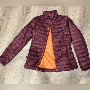 Patagonia Women's Nano Puff Insulated Jacket. NWT. Size extra small